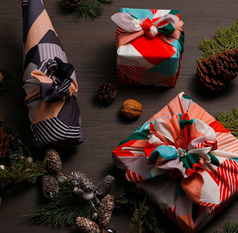 Furoshiki wrapping “ Christmas | Home ”