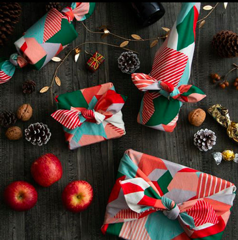 Furoshiki wrapping “ Christmas | Home ”