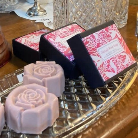 Damask Rose Soap (rose shape)　ローズソープ